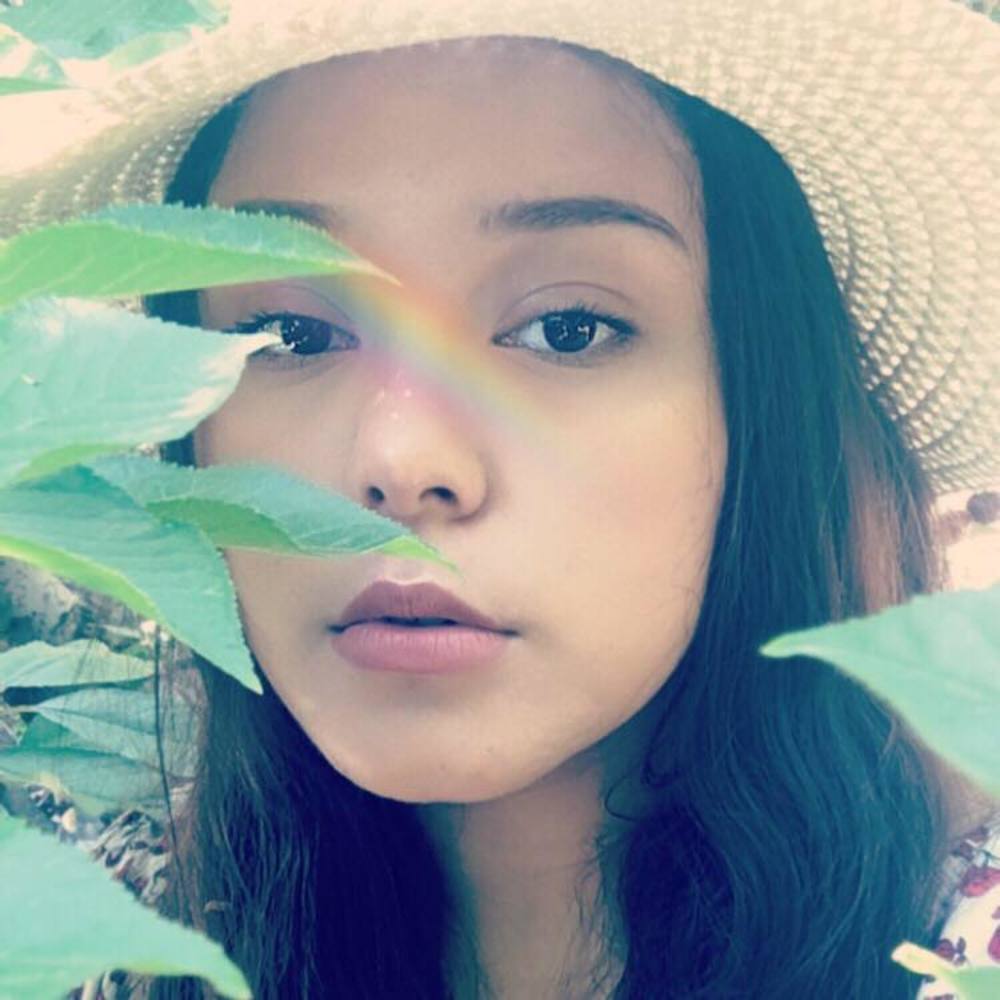 Meet your Posher, Anissa